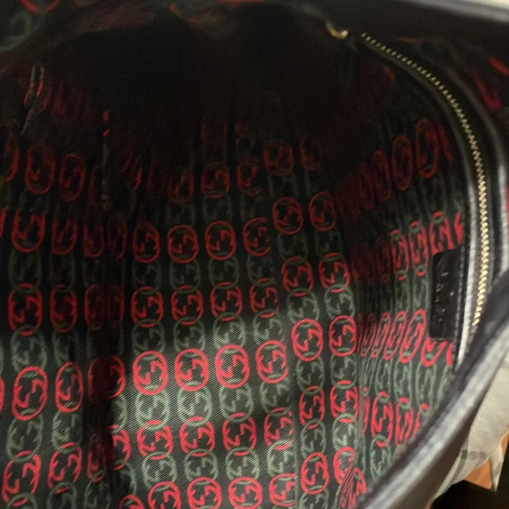Authentic Gucci BRiTT Black Hobo Handbag - Picture 4 of 5